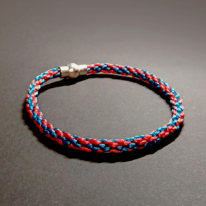 bransoletka sznurkowa czerwona niebieska sznurek jubilerski bransoletka zapięcie magnetyczne