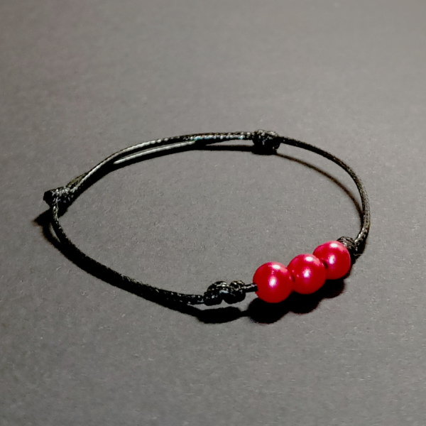 bransoletka przyjaźni czarna z koralikami czerwonymi - bransoletka damska bransoletka dziewczęca - bransoletki dla przyjaciółek