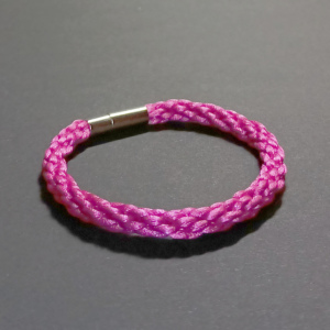 różowa damska bransoletka sznurkowa - bransoletka pleciona ręcznie - sznurek jubilerski satynowy błyszczący bransoletka dziewczęca młdzieżowa