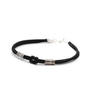 Czarna bransoletka na kostkę z rzemienia zamszowego 22-26cm S085