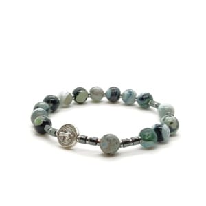 Bransoletka różaniec (10tka) Krzyż św. Benedykta, Agat zielony 16,5cm KAM1229