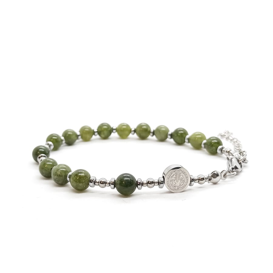 Bransoletka różaniec (10tka) Krzyż św. Benedykta, Turmalin zielony 17,5-21,5cm KAM1308 - Stal chirurgiczna